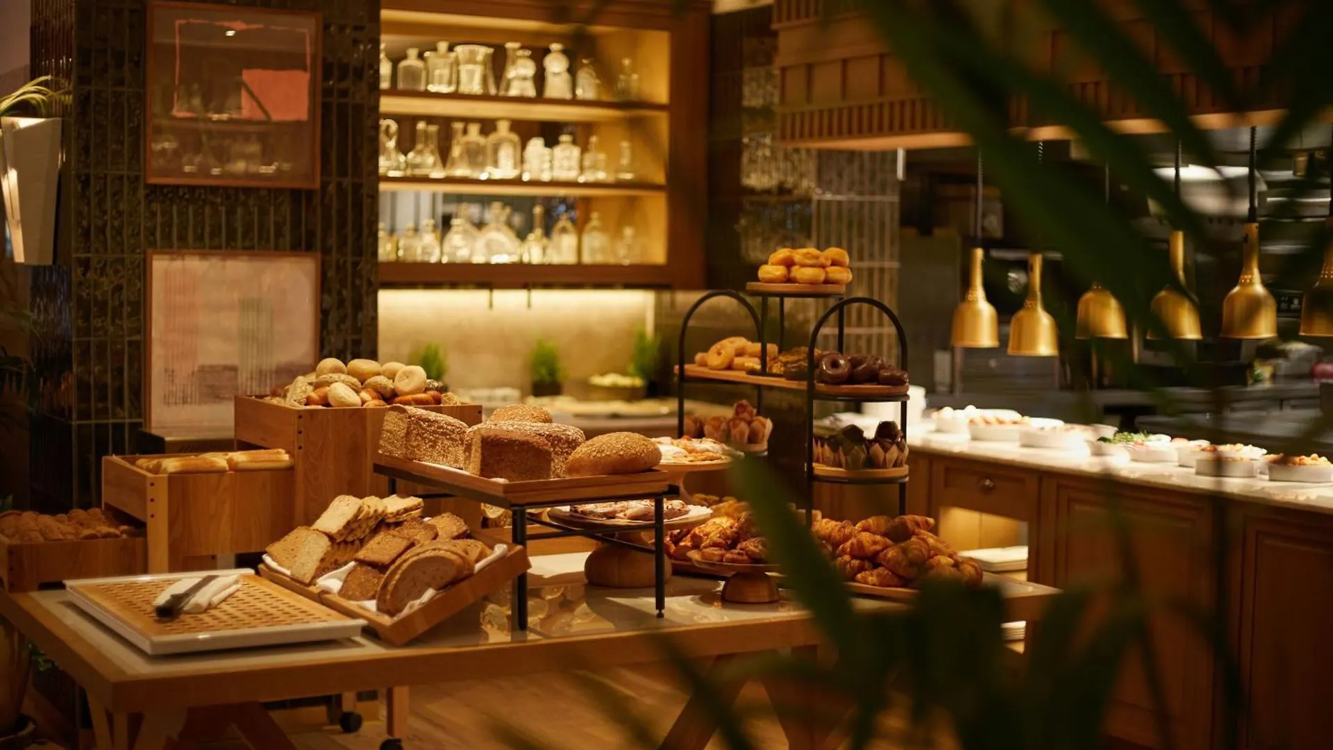 *****  The St. Regis Mardavall Mallorca Resort Palma Nova  Spain