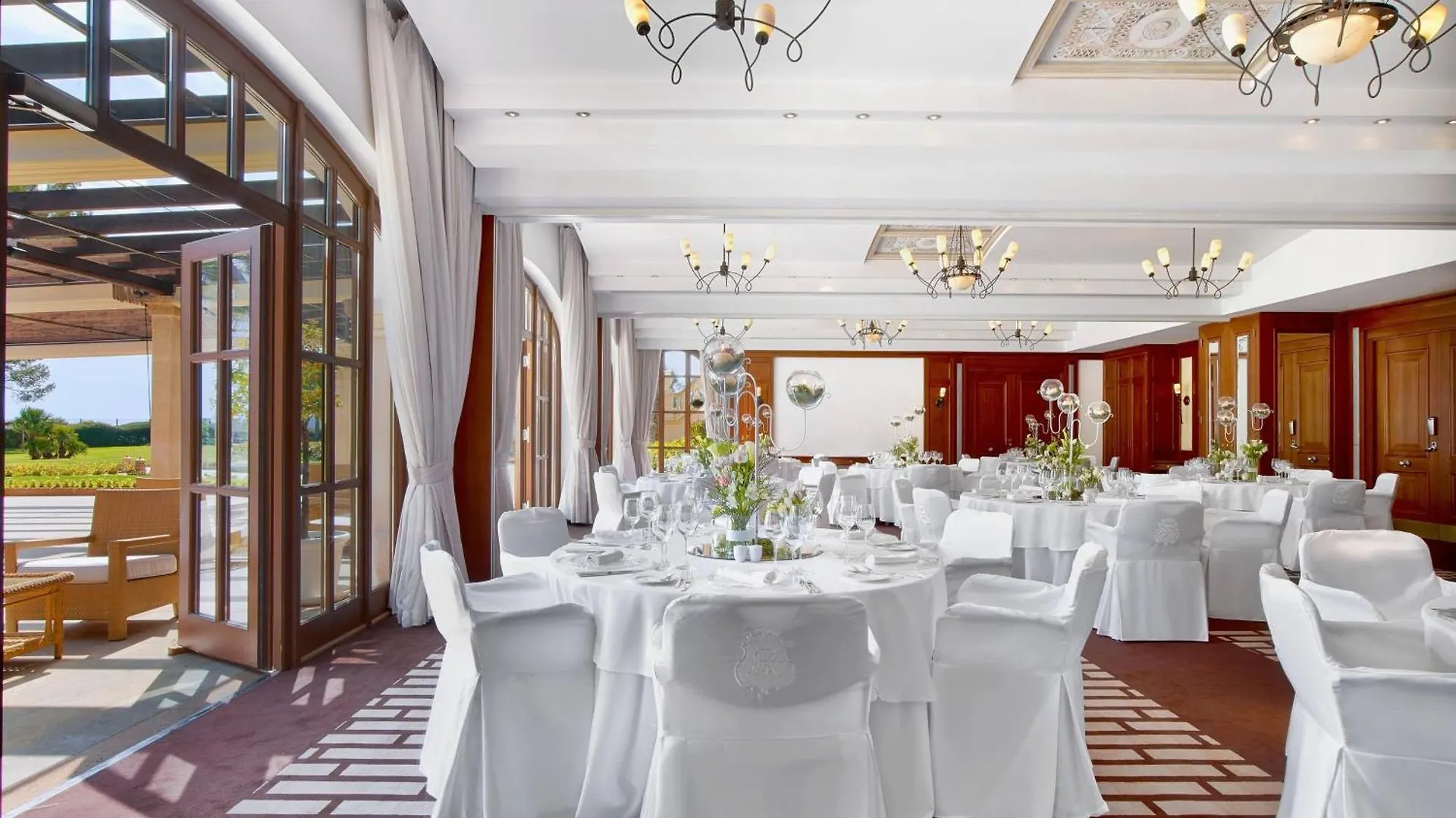 *****  The St. Regis Mardavall Mallorca Resort Palma Nova  Spain