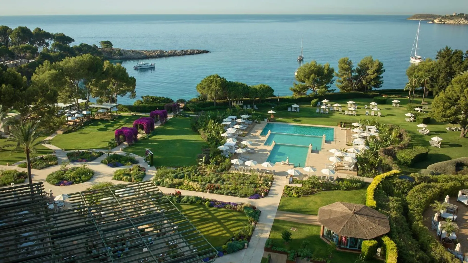 The St. Regis Mardavall Mallorca Resort Palma Nova  5*, Palma Nova (Mallorca)