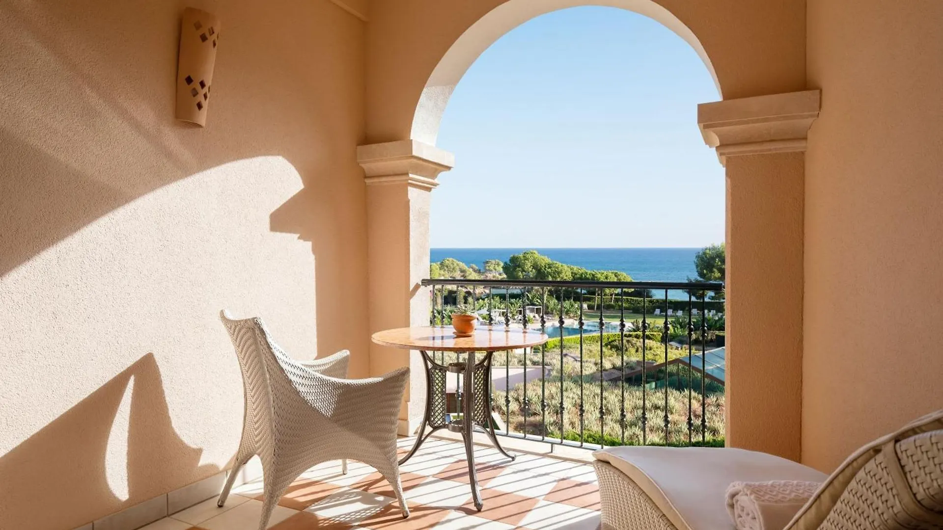 The St. Regis Mardavall Mallorca Resort Palma Nova  Palma Nova (Mallorca)