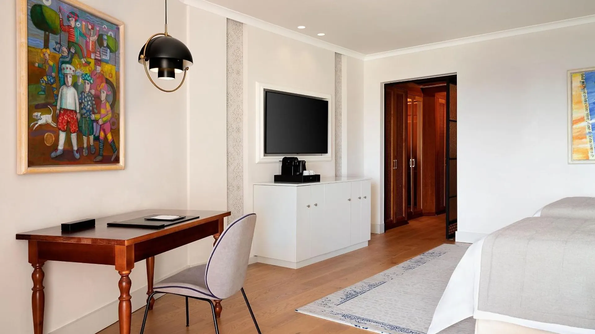 The St. Regis Mardavall Mallorca Resort Palma Nova