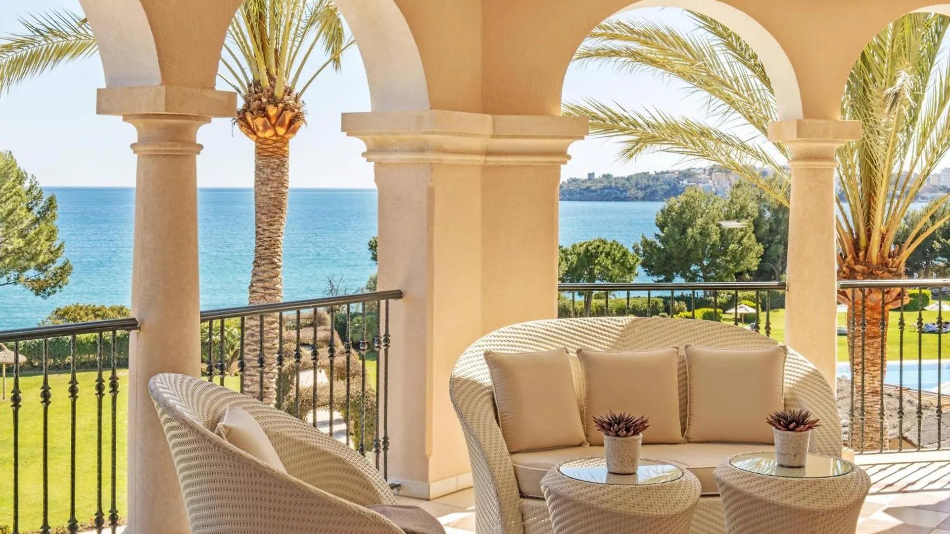 *****  The St. Regis Mardavall Mallorca Resort Palma Nova  Spain