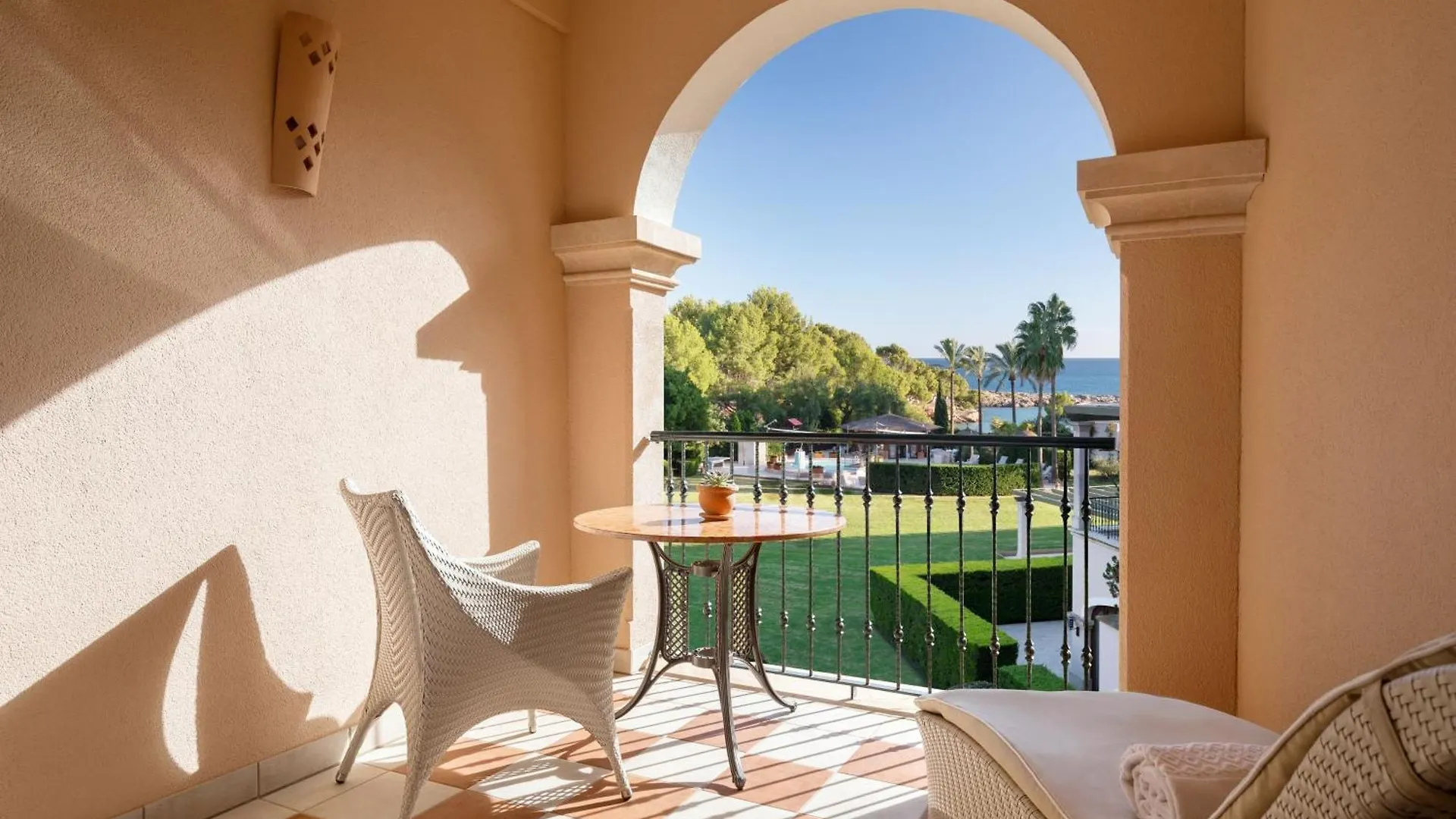 The St. Regis Mardavall Mallorca Resort Palma Nova
